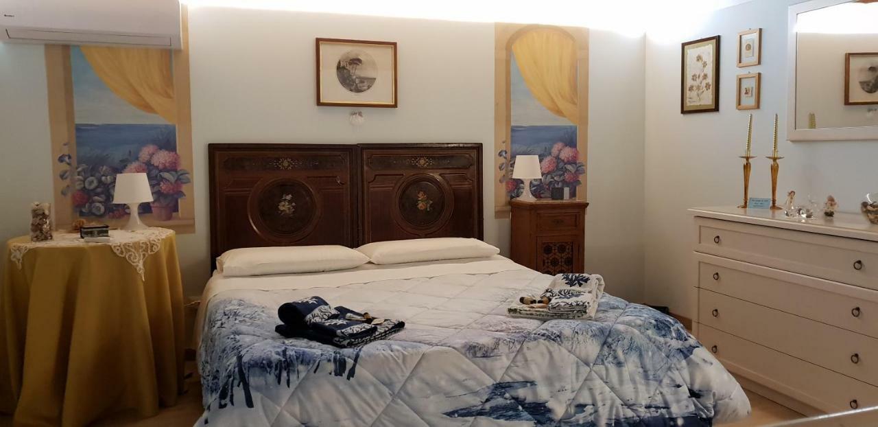 La Casetta Di Tilde Termini Imerese Kültér fotó